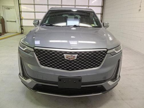 2022 Cadillac XT6 Premium Luxury AWD