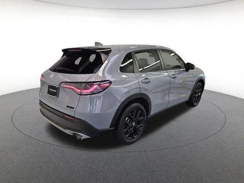 Urban Gray Pearl 2024 Honda HR-V Sport