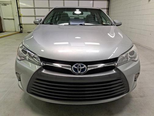 2016 Toyota Camry XLE