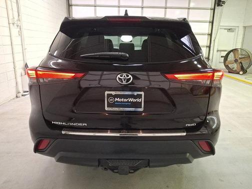 2021 Toyota Highlander L