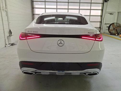 2025 Mercedes-Benz GLC 300 4MATIC Coupe
