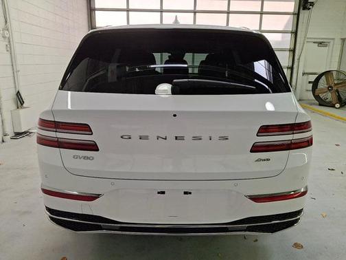 2025 Genesis GV80 2.5T