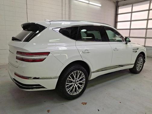 2025 Genesis GV80 2.5T