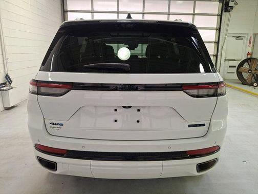 Bright White Clearcoat 2023 Jeep Grand Cherokee 4xe