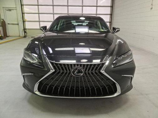 2022 Lexus ES 350 Ultra Luxury