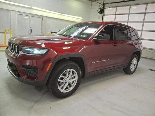 2024 Jeep Grand Cherokee Laredo