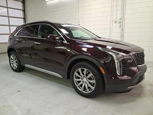 2020 Cadillac XT4 Premium Luxury