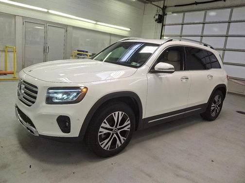 2025 Mercedes-Benz GLB 250 4MATIC