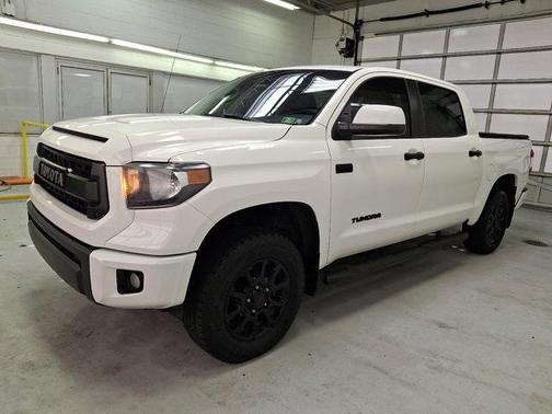 2016 Toyota Tundra SR5
