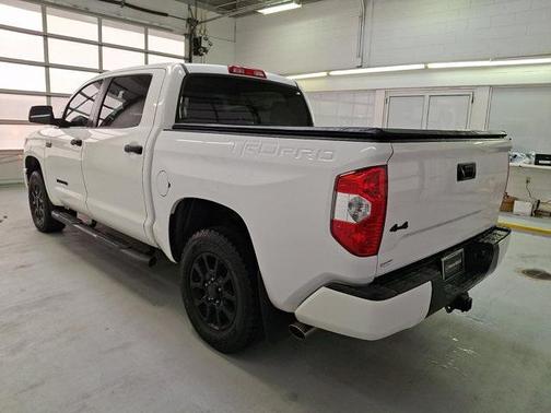2016 Toyota Tundra SR5