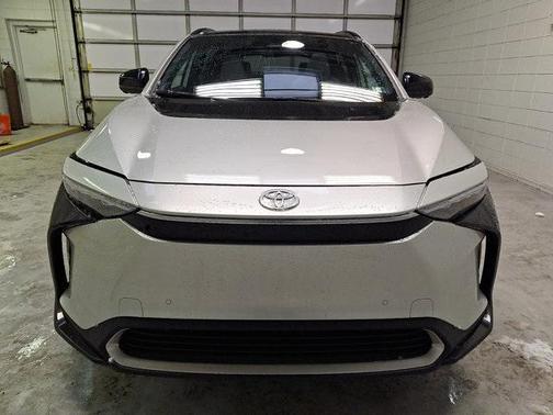 2024 Toyota bZ4X Limited