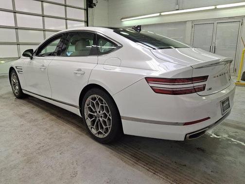 2023 Genesis G80 2.5T