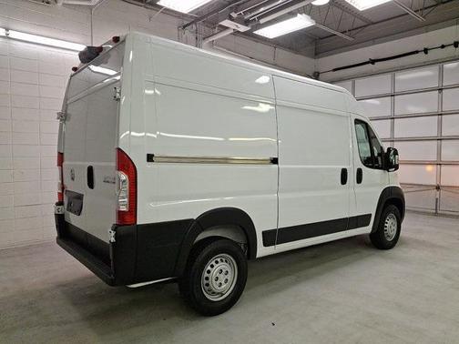 2025 RAM ProMaster 2500 Tradesman