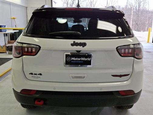 2024 Jeep Compass Trailhawk