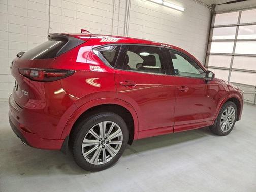 2022 Mazda CX-5 Signature