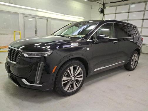 2023 Cadillac XT6 Premium Luxury AWD