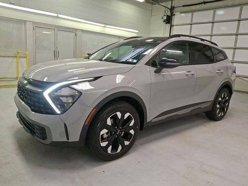 Wolf Gray 2023 Kia Sportage X-Line