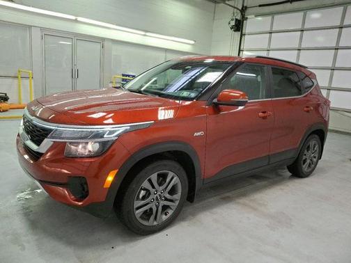 2023 Kia Seltos S