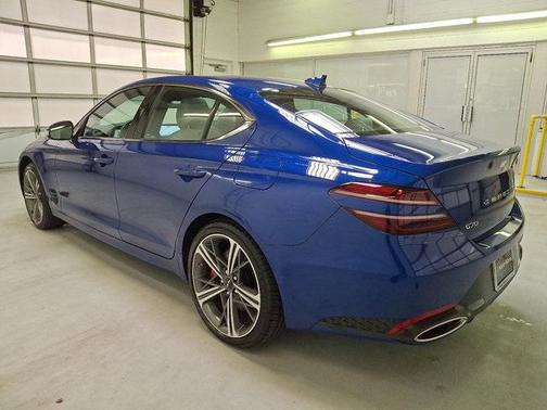 2025 Genesis G70 2.5T