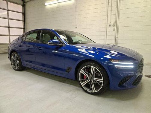 2025 Genesis G70 2.5T