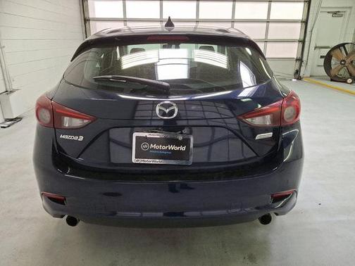 2018 Mazda Mazda3 Touring