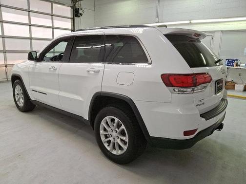 2021 Jeep Grand Cherokee Laredo
