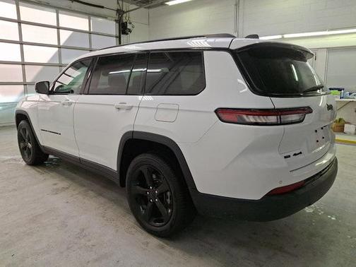 2021 Jeep Grand Cherokee L Altitude