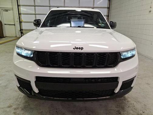 2021 Jeep Grand Cherokee L Altitude