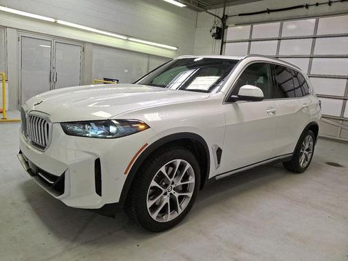 2025 BMW X5 xDrive40i