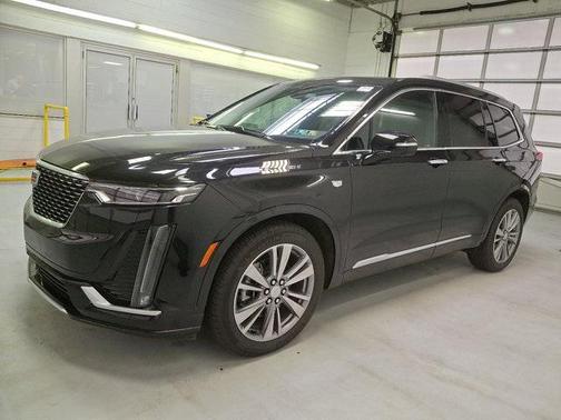 2025 Cadillac XT6 Premium Luxury FWD