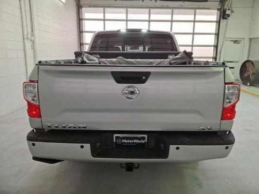 2019 Nissan Titan SV