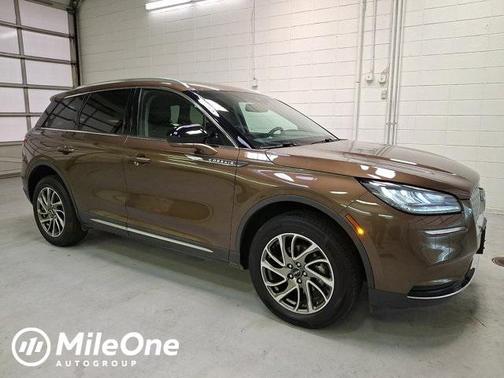 2022 Lincoln Corsair Standard