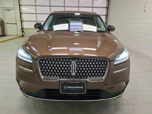 2022 Lincoln Corsair Standard