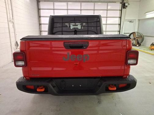 2023 Jeep Gladiator Mojave