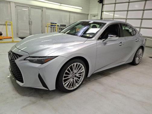 2022 Lexus IS 300 Base