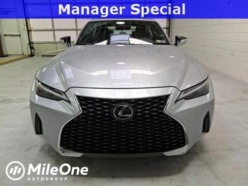 2022 Lexus IS 300 Base