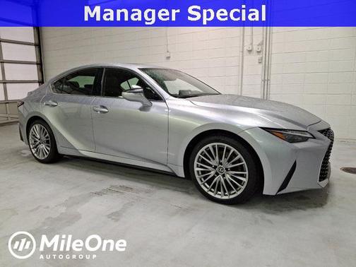 2022 Lexus IS 300 Base