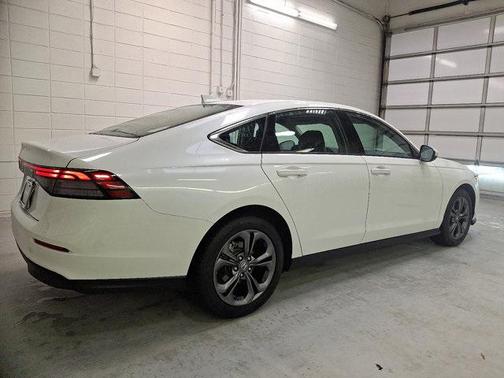 2023 Honda Accord EX 1.5T