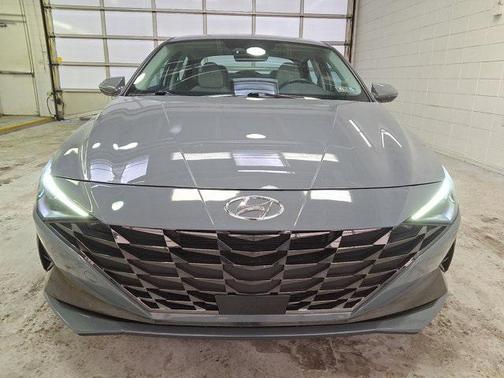 2023 Hyundai ELANTRA HEV Limited