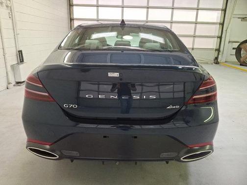 2025 Genesis G70 2.5T