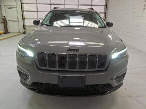 2023 Jeep Cherokee Altitude