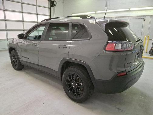 2023 Jeep Cherokee Altitude