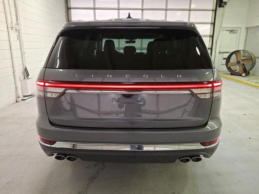 2022 Lincoln Aviator Reserve AWD