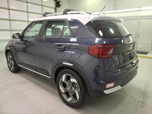 2023 Hyundai VENUE Limited