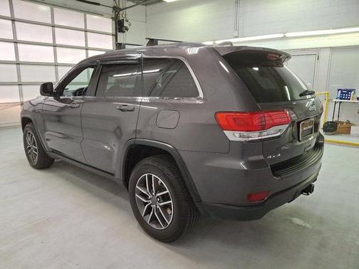 2019 Jeep Grand Cherokee Laredo