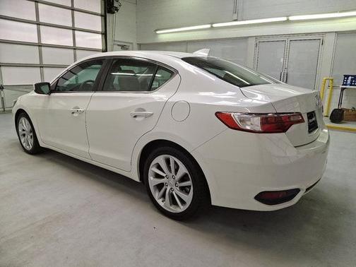 2016 Acura ILX Technology Plus Package