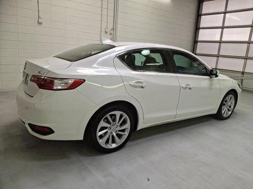 2016 Acura ILX Technology Plus Package