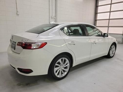 2016 Acura ILX Technology Plus Package
