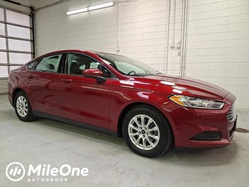 2016 Ford Fusion S