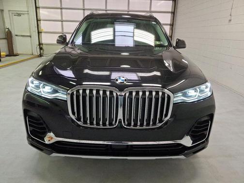 2019 BMW X7 xDrive50i